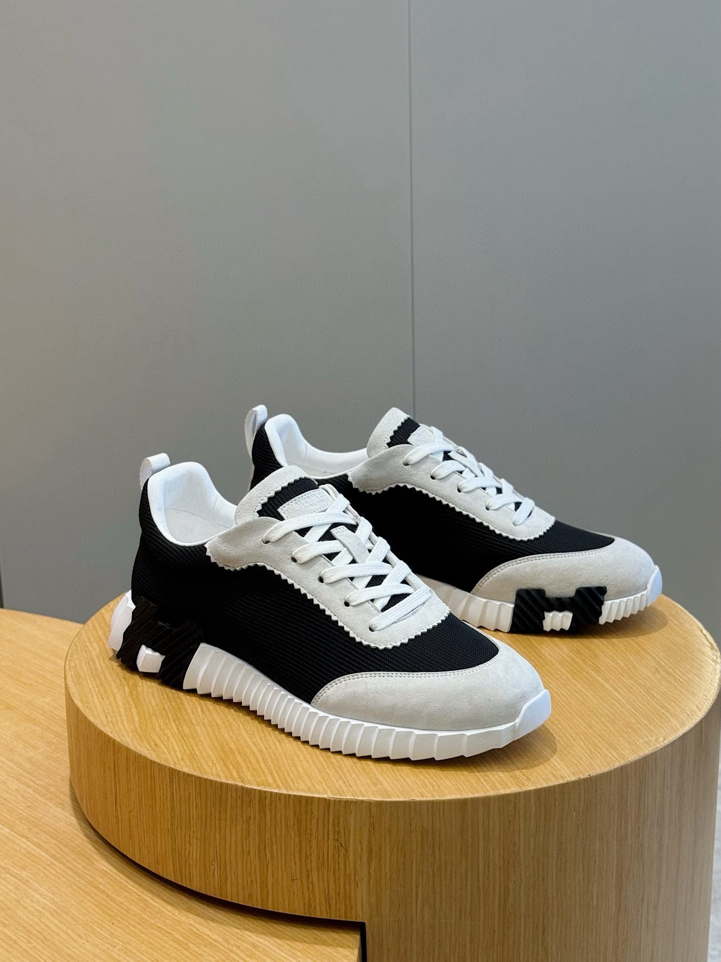BLACK & WHITE TWO-TONE DESIGNER SNEAKERS