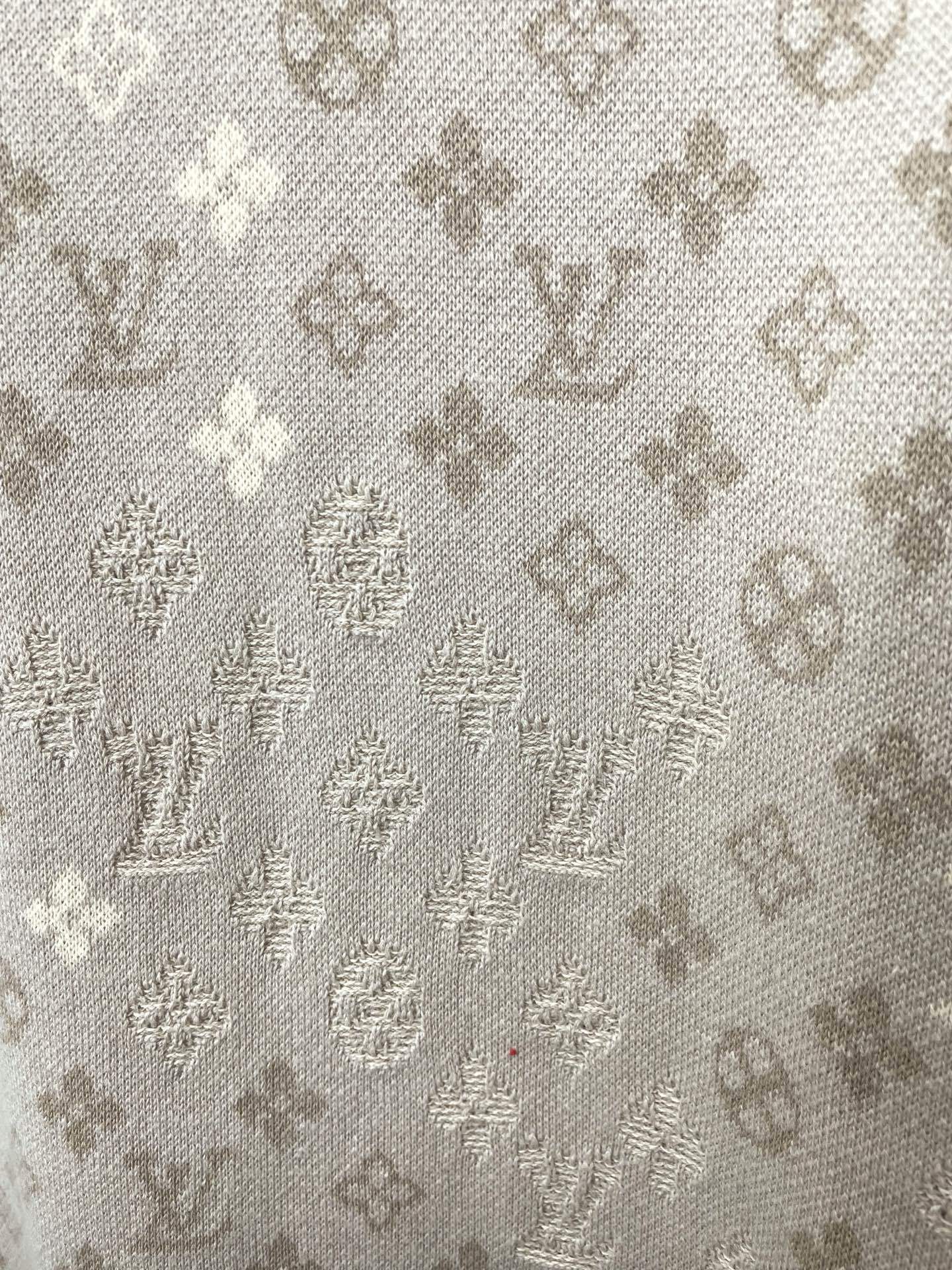 ALL-OVER JACQUARD SHORT-SLEEVE KNIT TOP