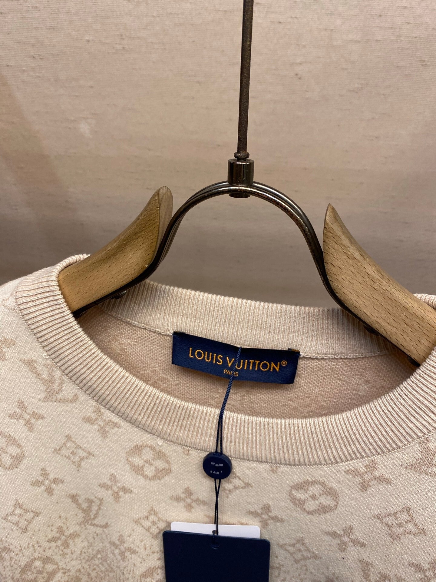 TEXTURED JACQUARD CREWNECK SWEATER