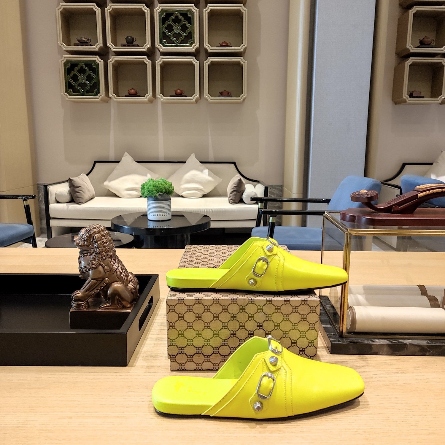 NEON YELLOW BUCKLE DETAIL FLAT MULES