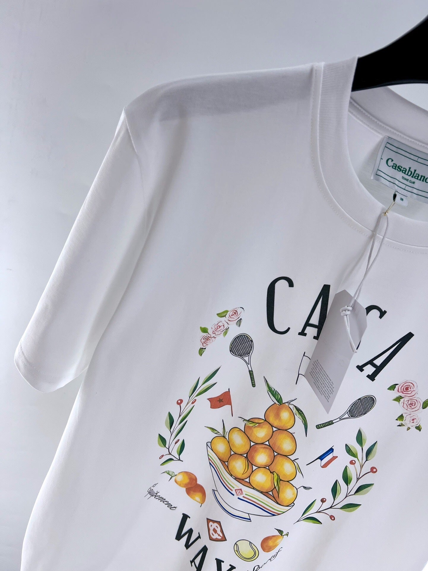 ORANGE GRAPHIC T-SHIRT