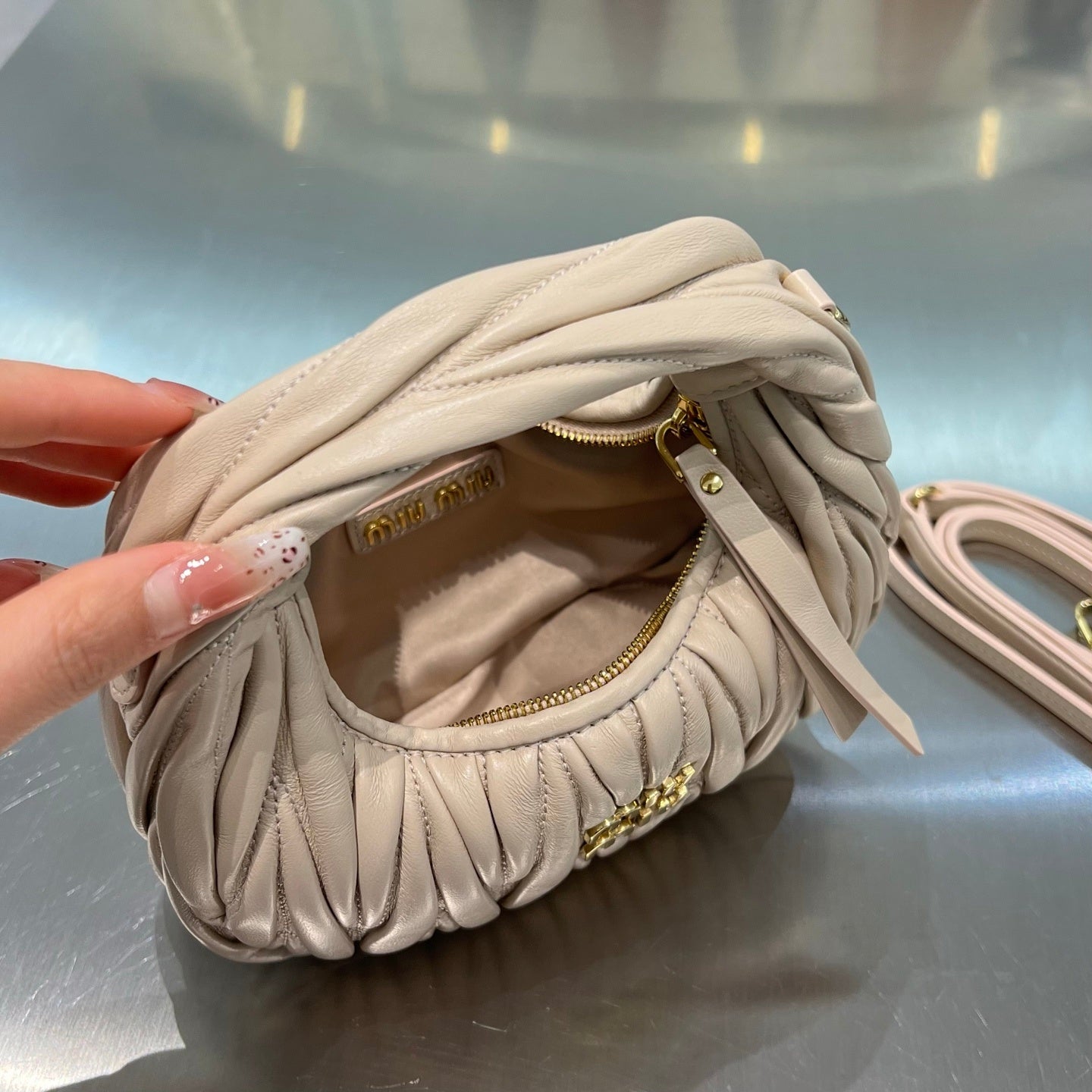 IVORY CREAM MATELASSÉ MINI HOBO BAG