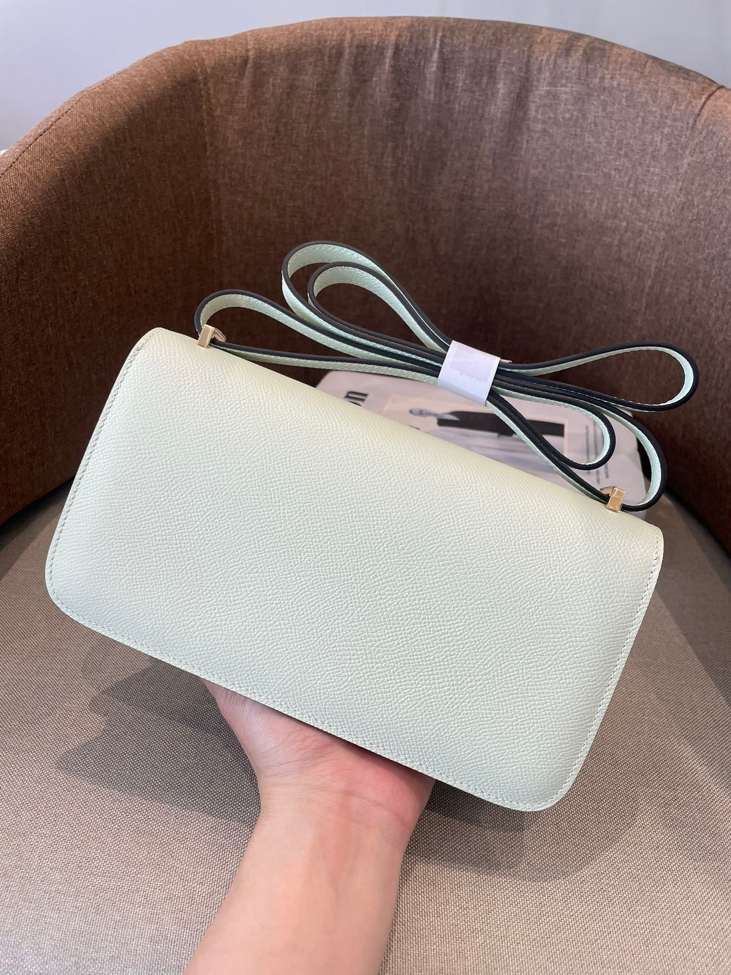 MINT GREEN STRUCTURED CROSSBODY BAG