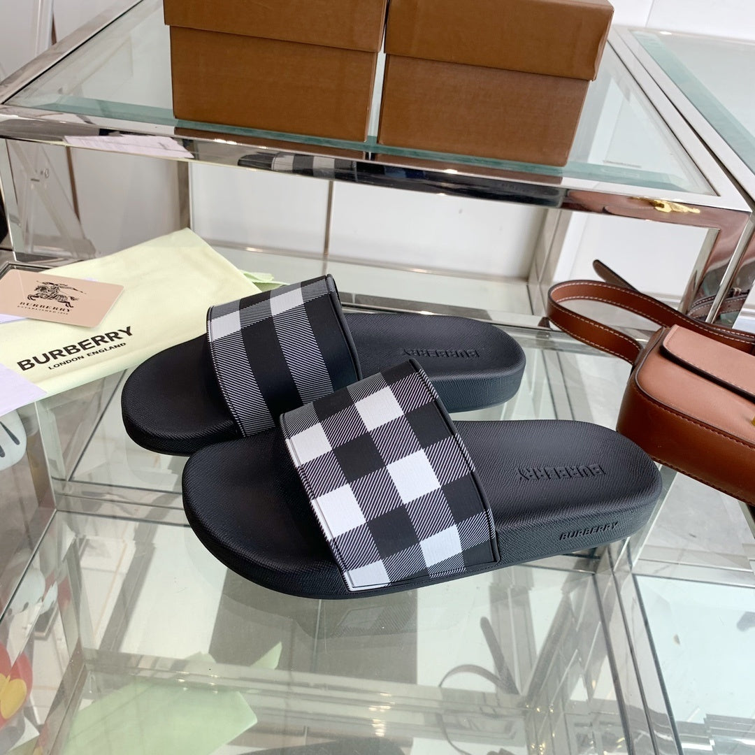 BLACK CHECK PRINT SLIDE SANDALS