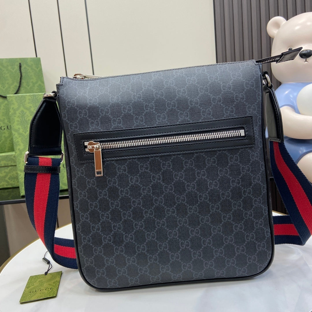 MODERN CANVAS CROSSBODY BAG
