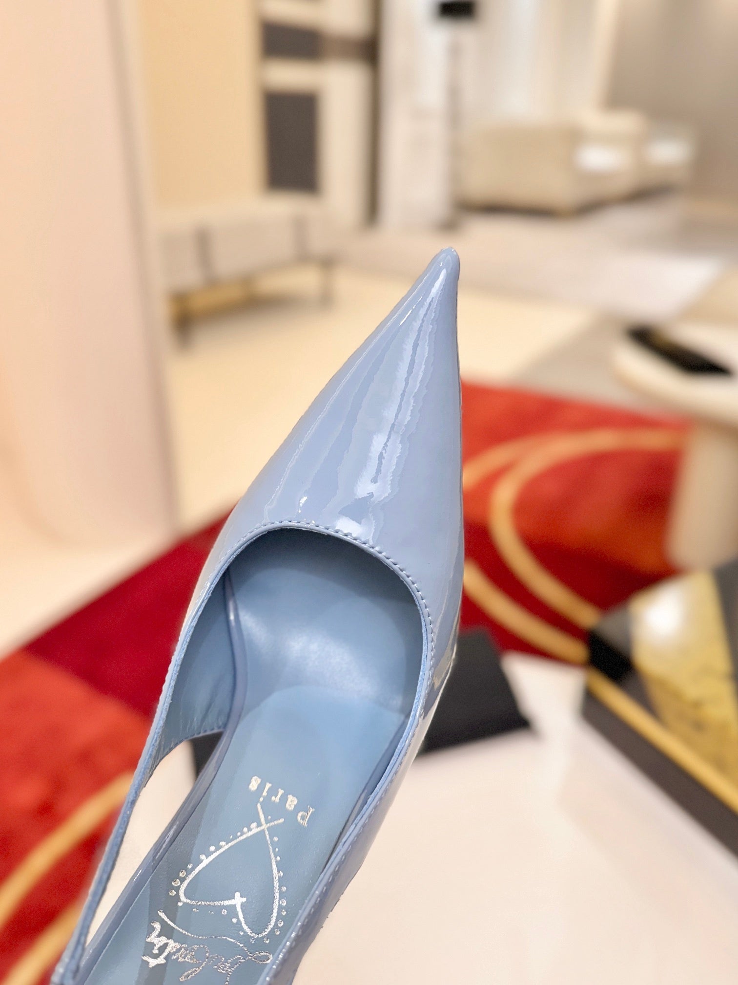 LIGHT BLUE PATENT SLINGBACK HEELS