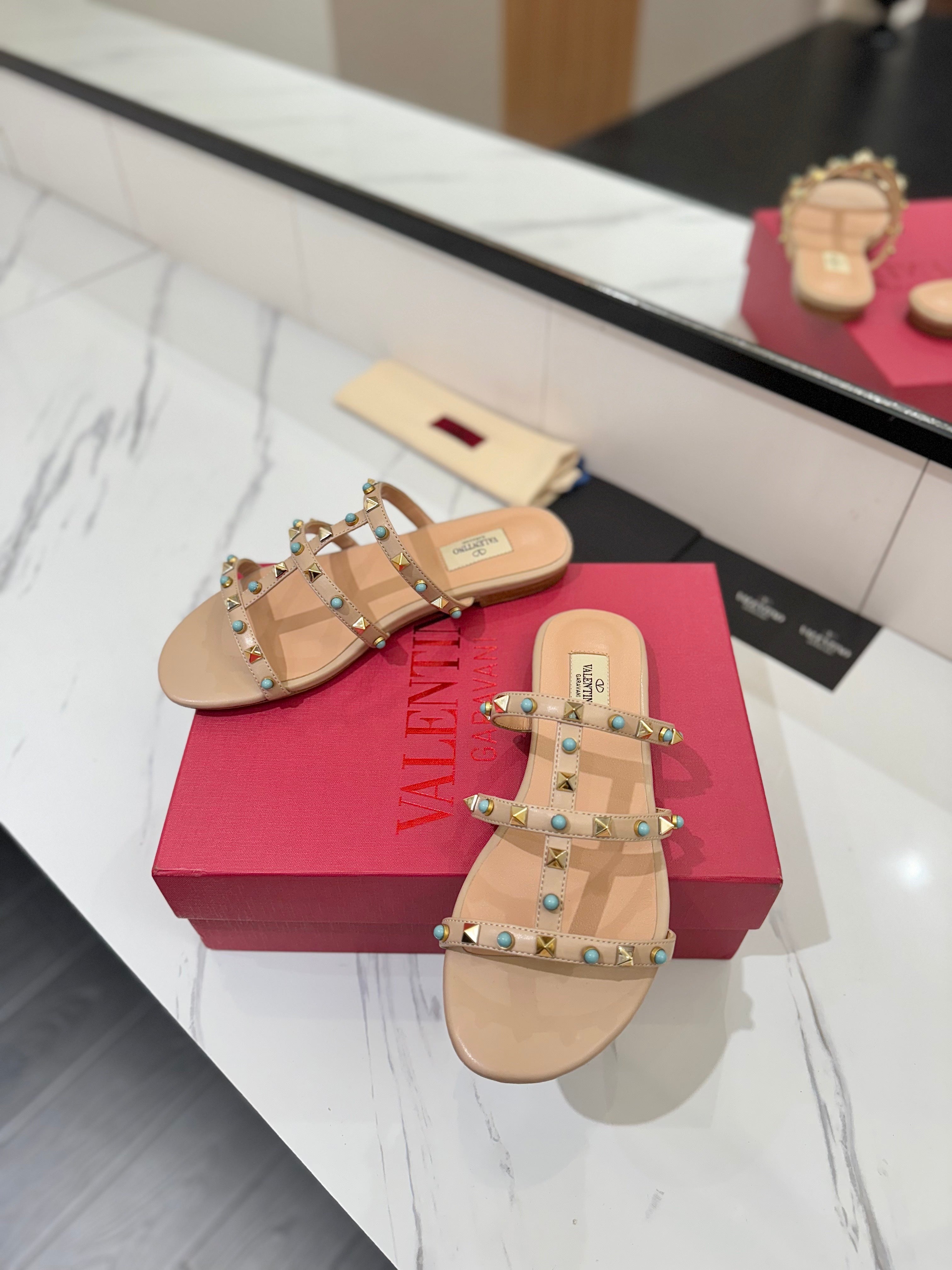 STUDDED STRAP FLAT SANDALS – NUDE WITH TURQUOISE ACCENTS