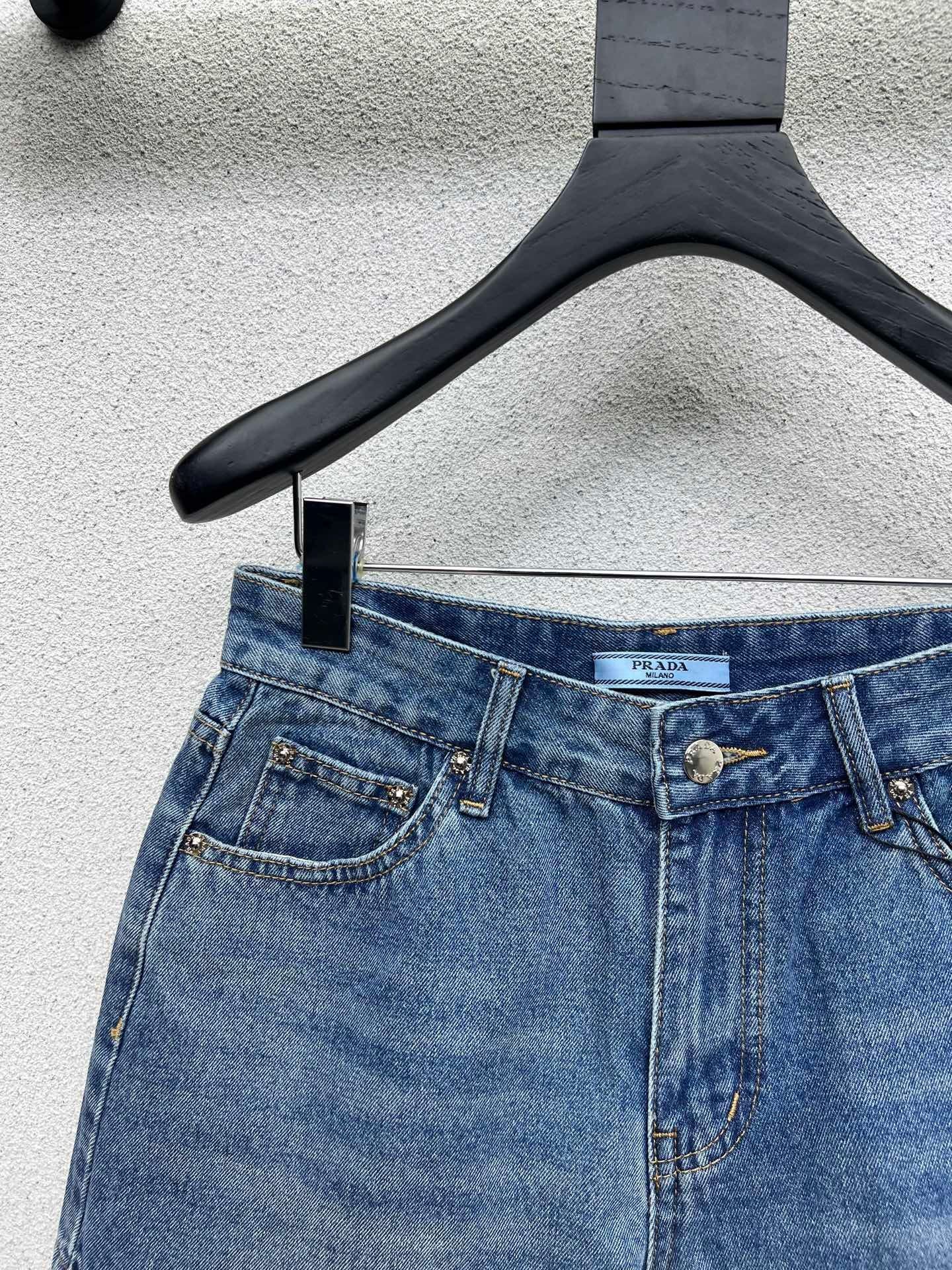 DENIM SHORTS – MULTICOLOR OPTIONS