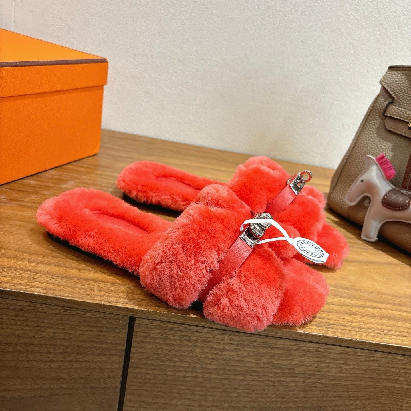 CORAL FAUX FUR MULE SLIPPERS WITH SILVER-TONE ACCENT