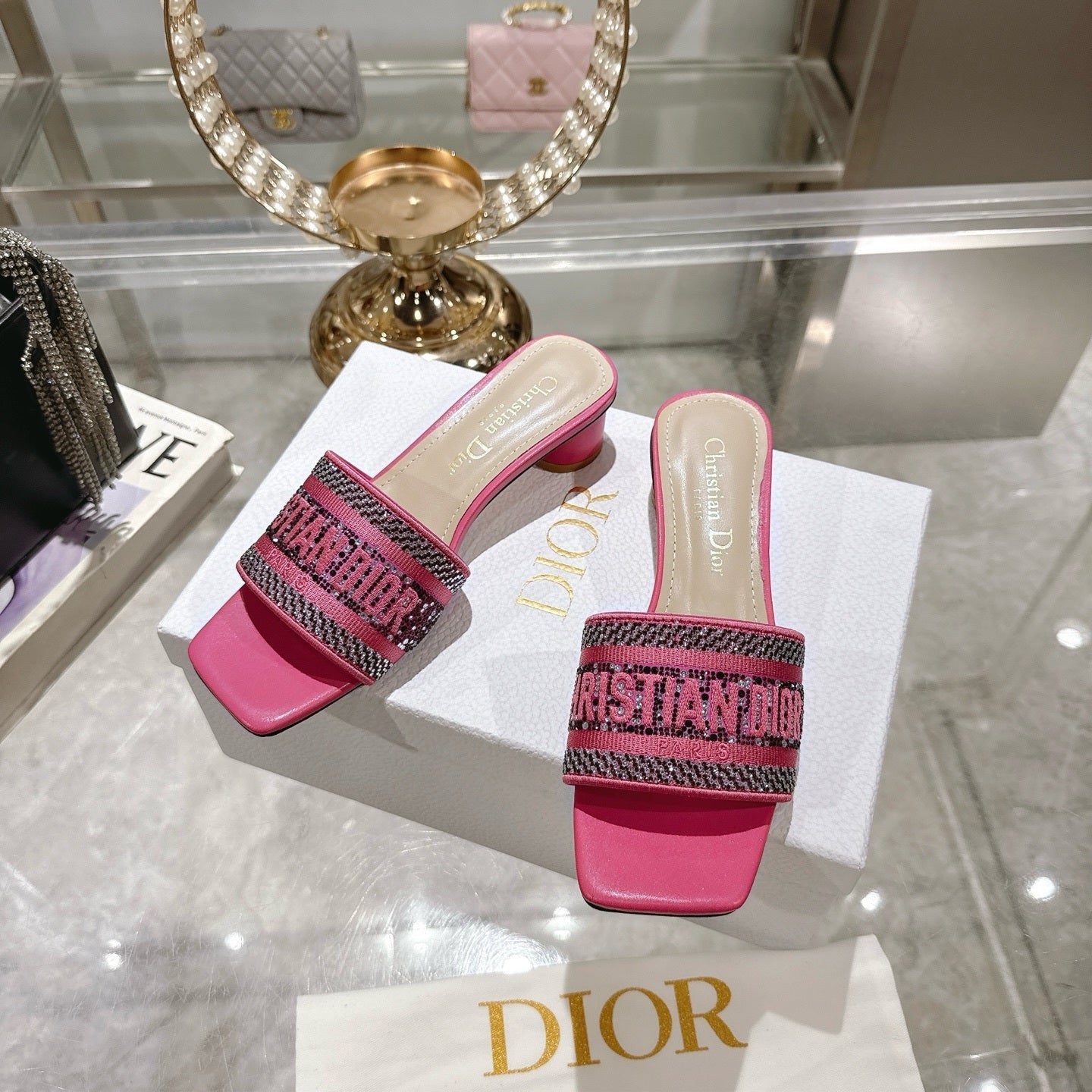 CRYSTAL EMBELLISHED LOGO JACQUARD LOW HEEL MULES – PINK