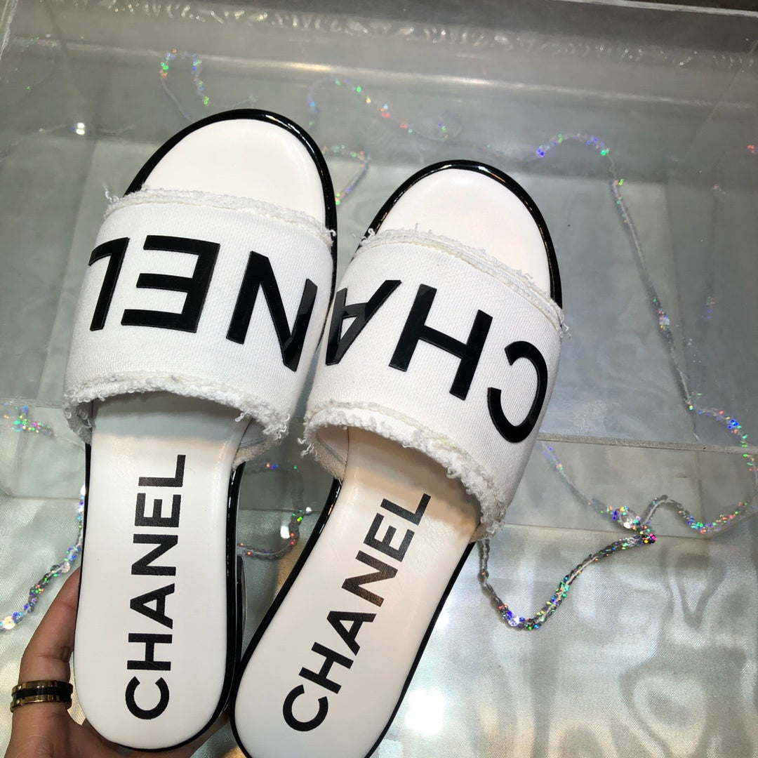 WHITE LOGO SLIDES