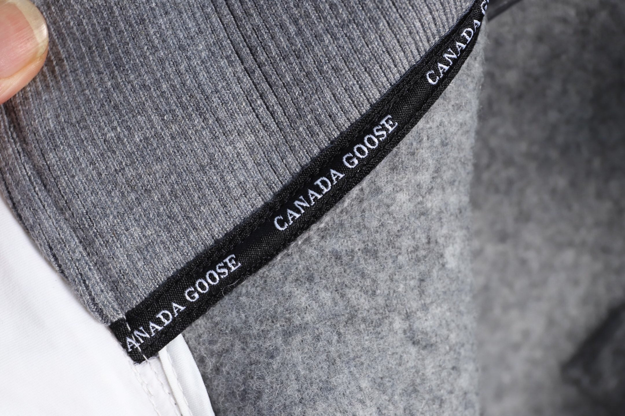 GREY ZIP-UP WOOL BLEND VEST