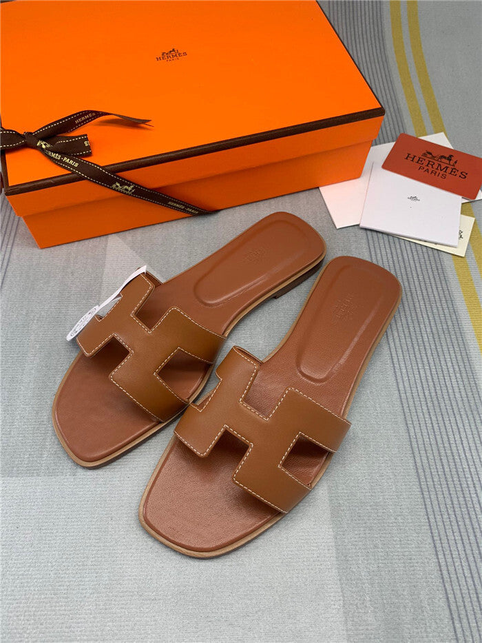 CARAMEL TAN H-CUT LEATHER SLIDE