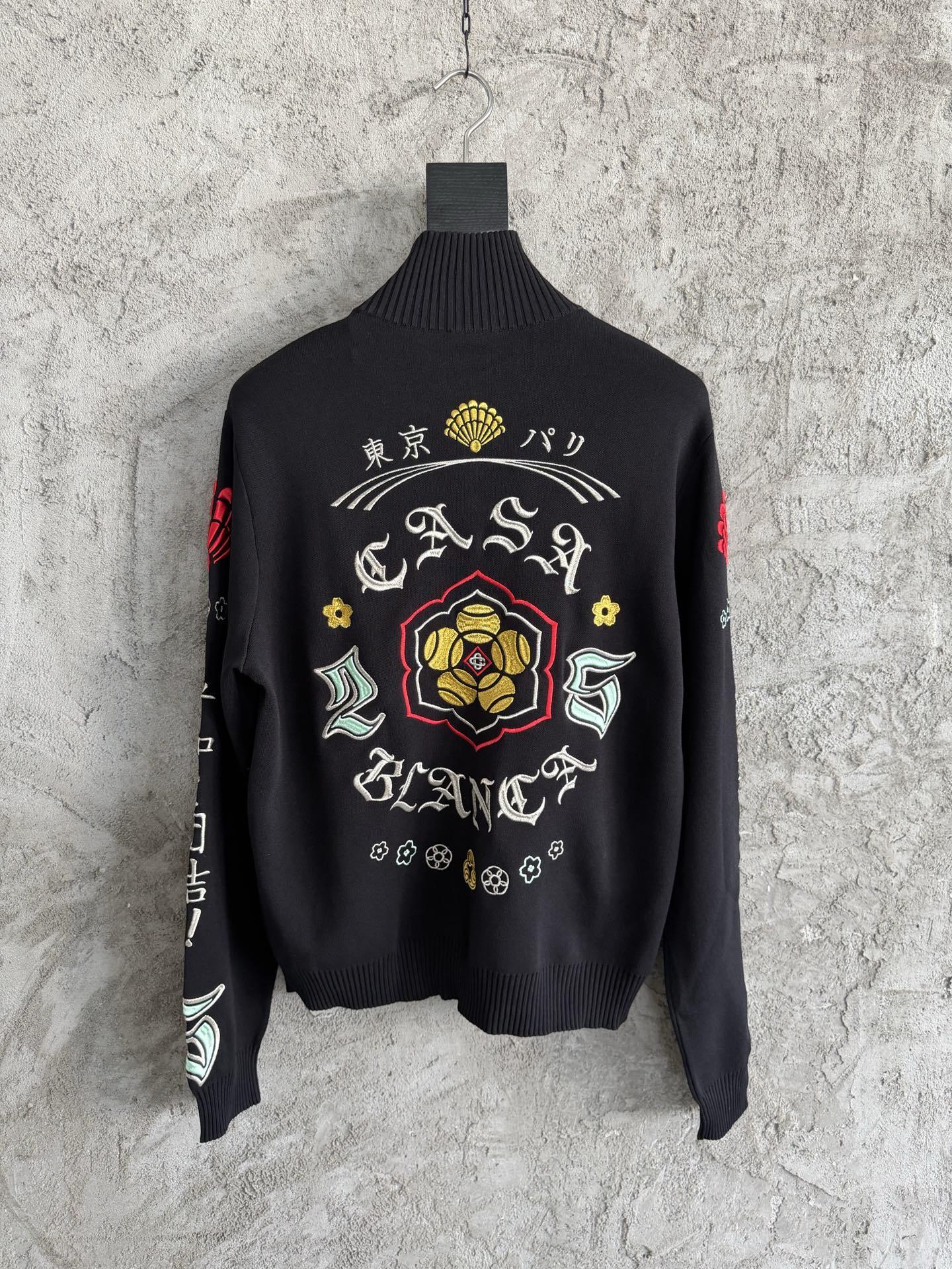 GRAPHIC EMBROIDERED ZIP-UP KNIT JACKET