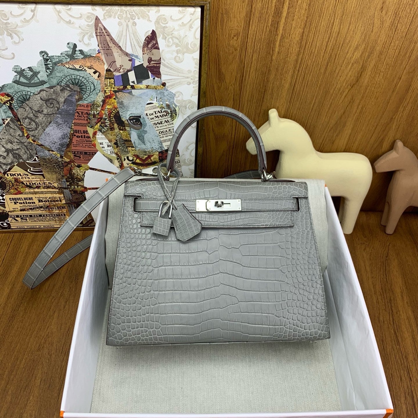 LUXURY GREY CROCODILE EMBOSSED LEATHER TOP HANDLE BAG