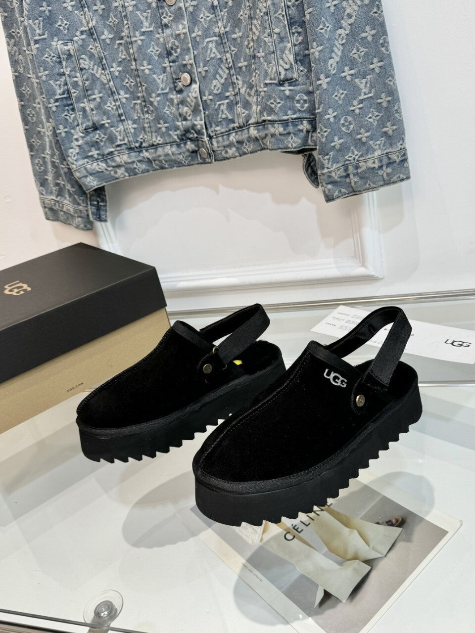 PLATFORM SLIP-ON SUEDE CLOGS