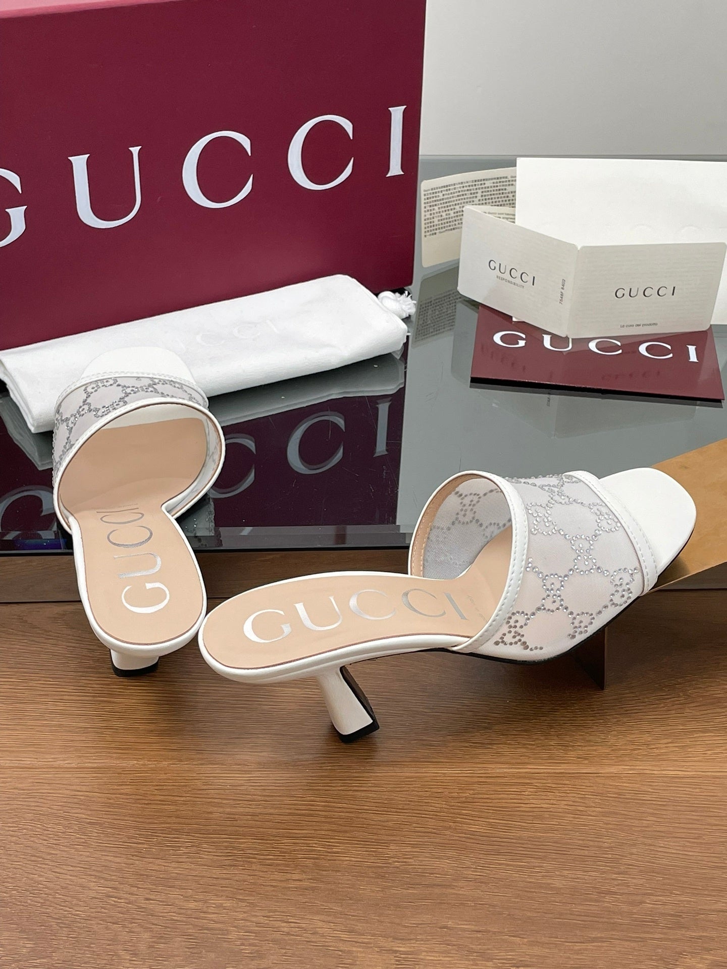 WHITE CRYSTAL PATTERN HEEL SLIDES