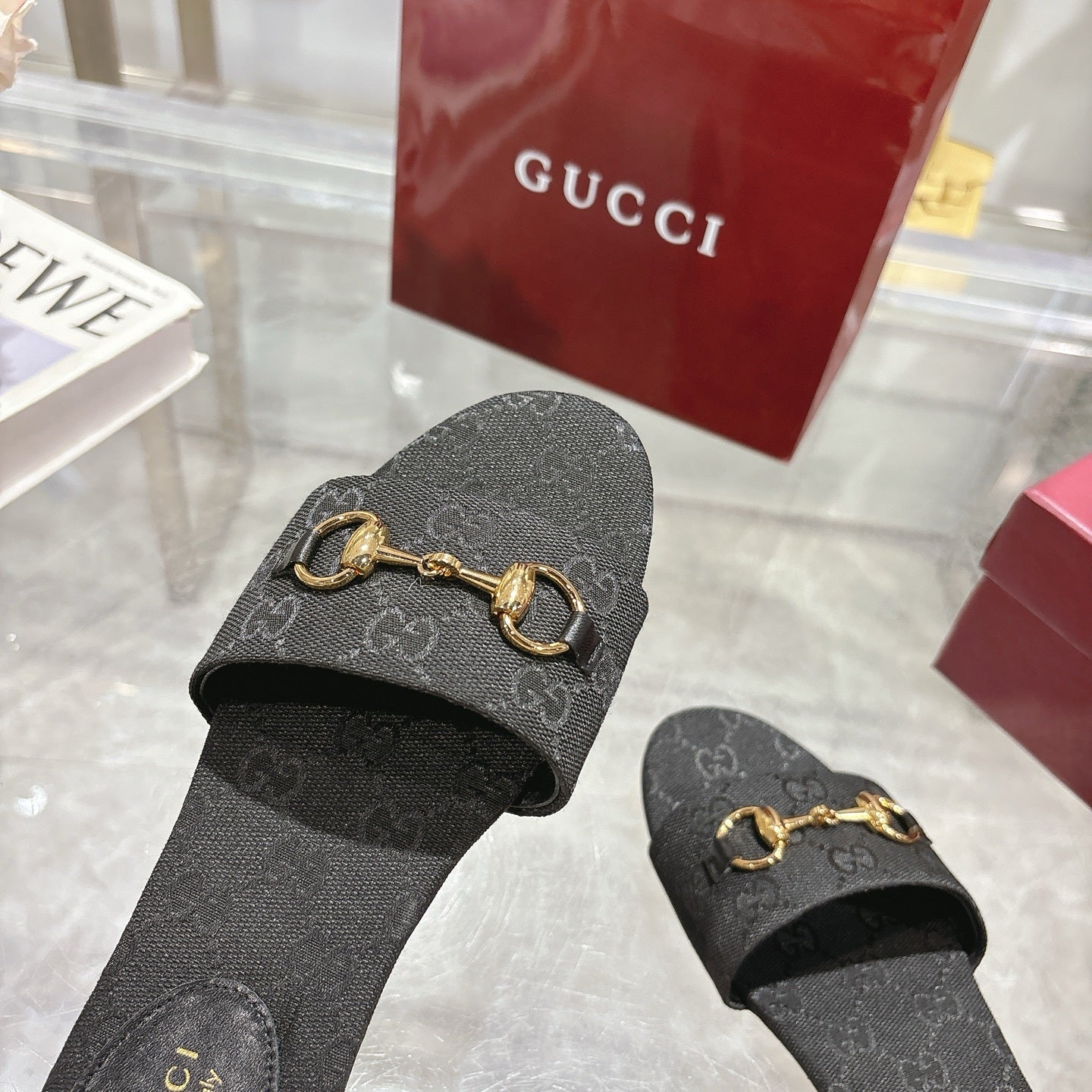 BLACK MONOGRAM METAL DETAIL SLIDE SANDALS