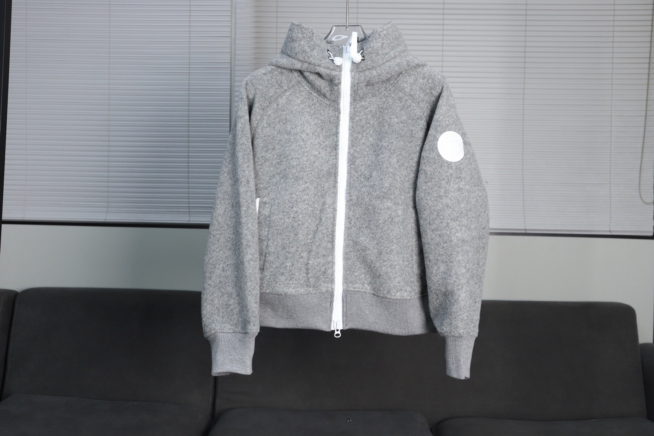 GREY ZIP-UP WOOL BLEND HOODED JACKET