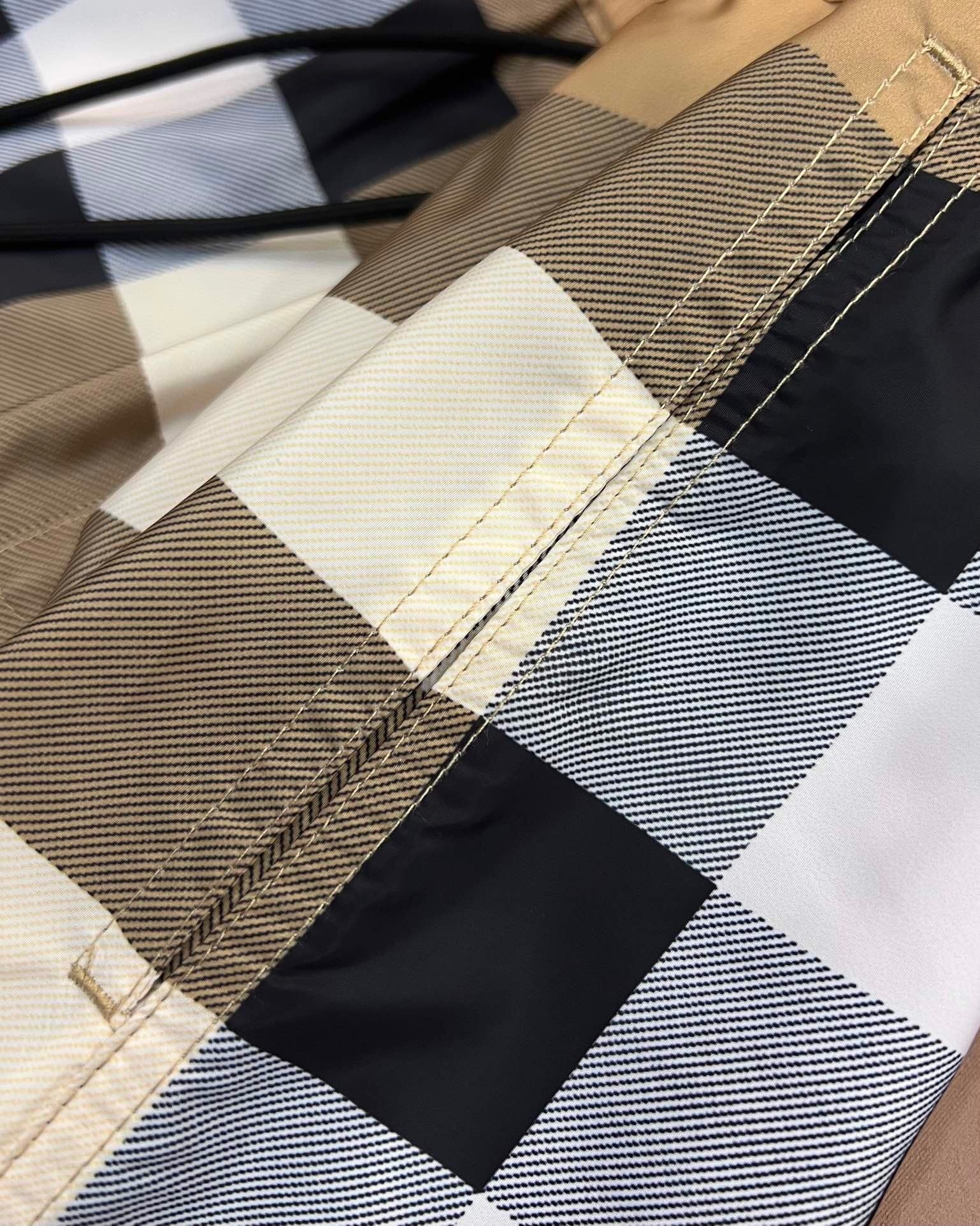 CLASSIC CHECK SWIM SHORTS